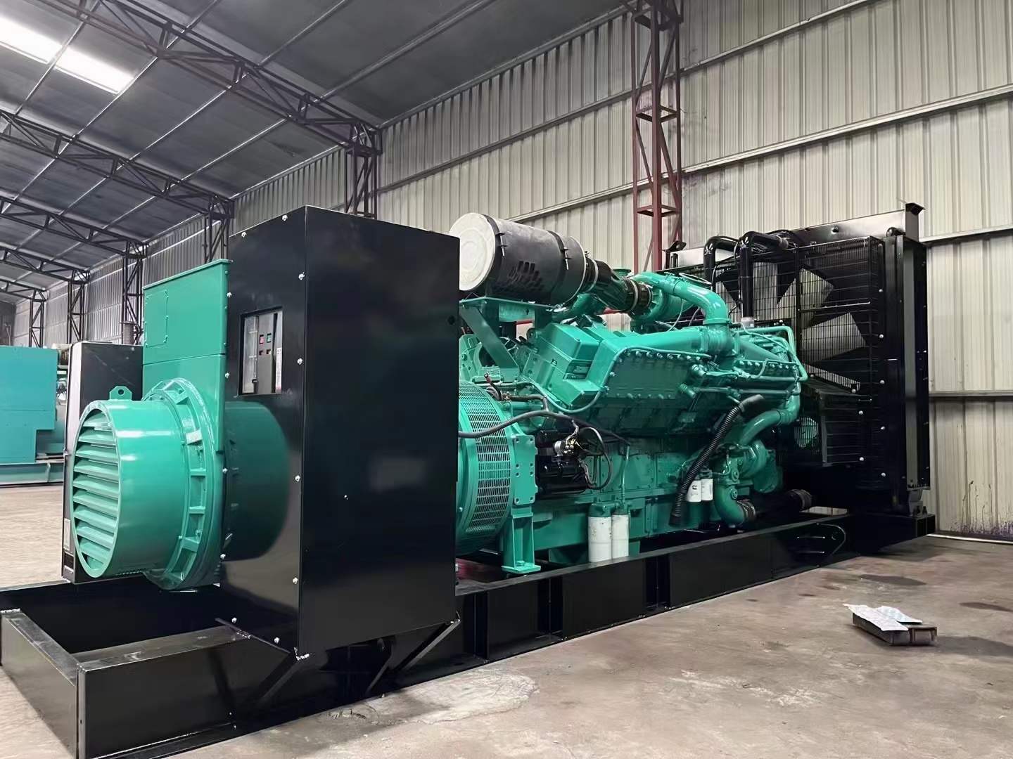 山海关如何评估无功补偿装置的性能和效果？