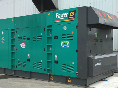 山海关升级发电机组的过程中需要注意哪些安全事项？