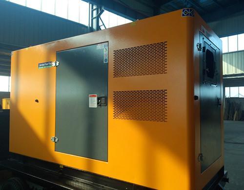 山海关汽油发电机组电瓶电解液的密度应该保持在什么范围？